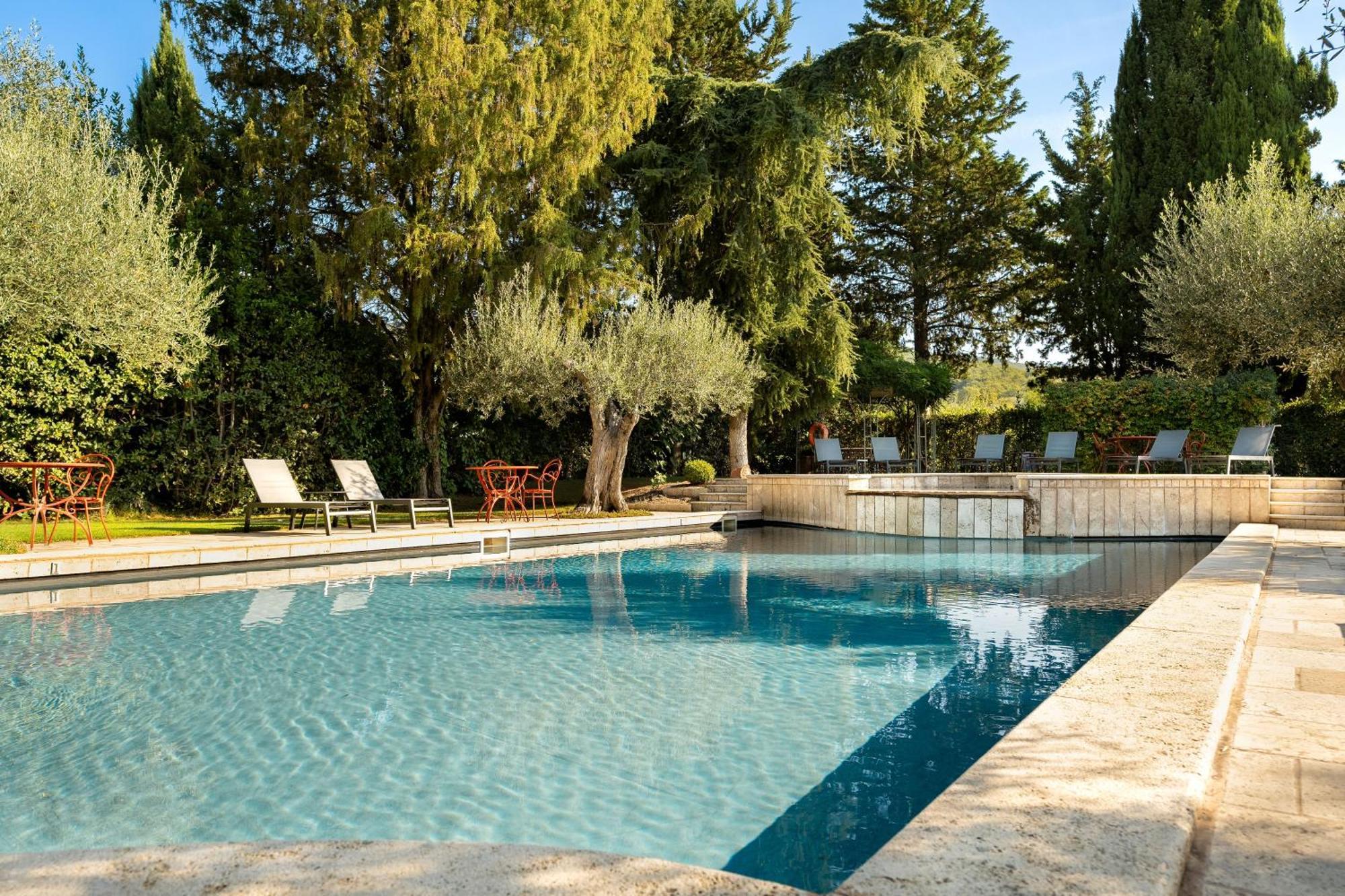 I Capricci Di Merion - Resort & Spa トゥオーロ・スル・トラジメーノ エクステリア 写真