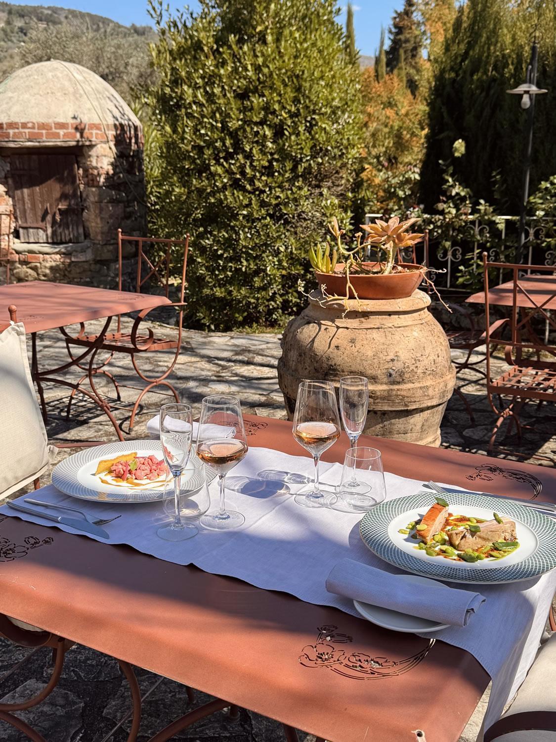I Capricci Di Merion - Resort & Spa トゥオーロ・スル・トラジメーノ エクステリア 写真